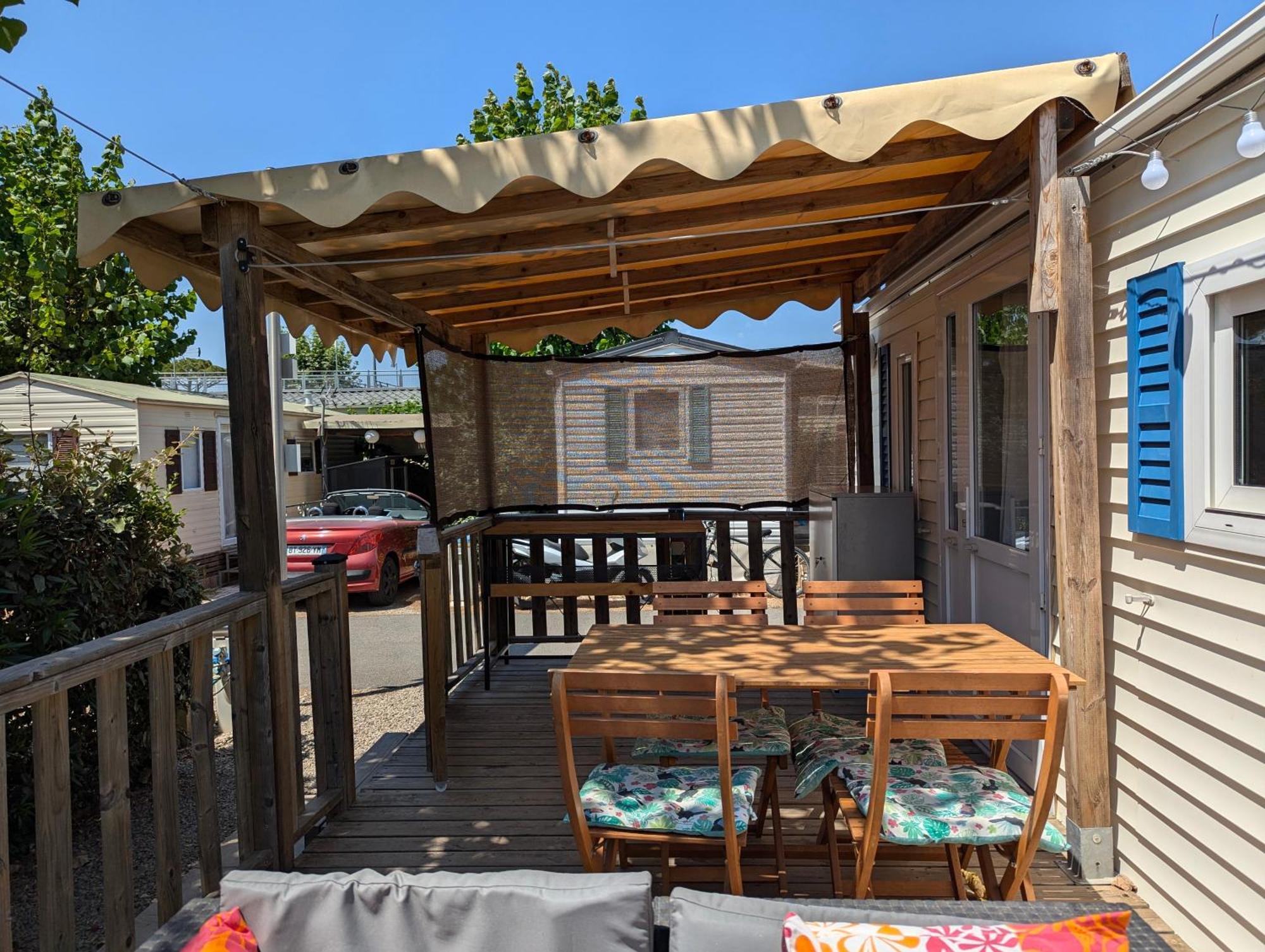 Mobilhome Avec Piscine- A 10 Minutes * Saint Aygulf